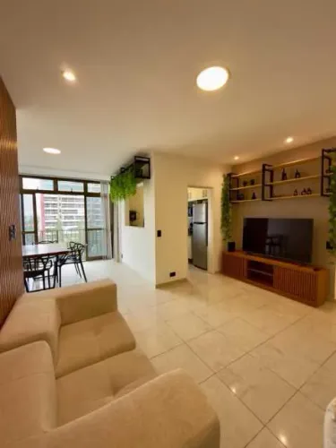 Vendo apartamento mobiliado na Praia da Barra com vista mar