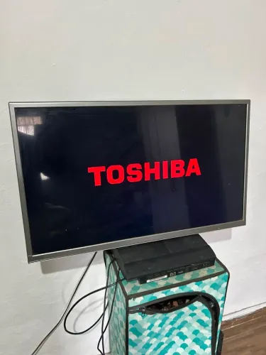 TV TOSHIBA 32 POLEGADAS
