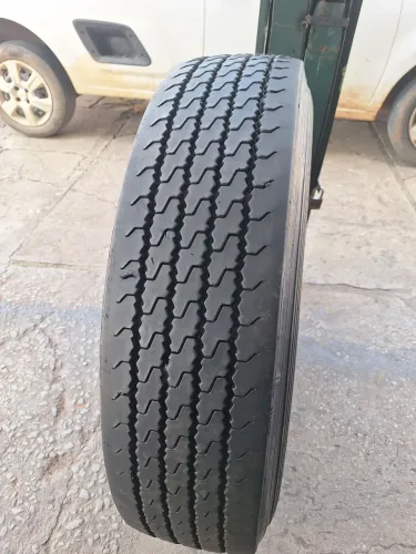 Pneu 275 80 22.5 Xbri (reformado)