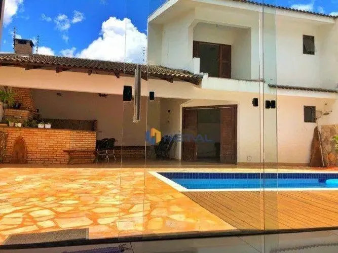 (Aceita troca) Casa com 4 Quartos à venda, 380 m² por R$ 1.200.000 - Jardim Real - Maringá
