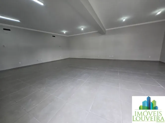 Salão para alugar, 85 m² por R$ 5.000,00/mês - Centro - Louveira/SP