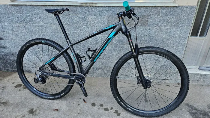 Bicicleta Sense Impact Boost - Shimano Deore - Rockshox Recon Boost