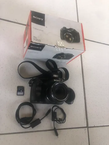 VENDO CÂMERA SONY H-300
