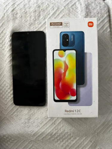 REDMI 12C usado