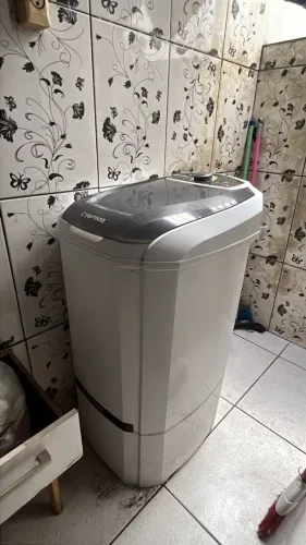 Tanquinho de lavar roupas