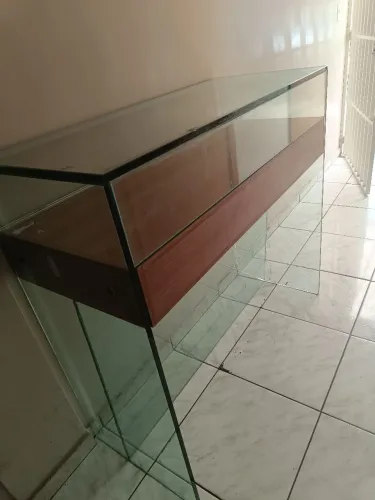 Balcão de vidro para loja