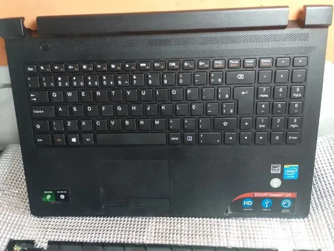 Lenovo Ideapad 100.
