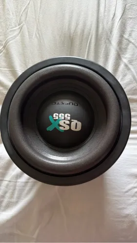 AUTO FALANTES QUESTO 8 POLEGADAS 600W RMS. NOVO.