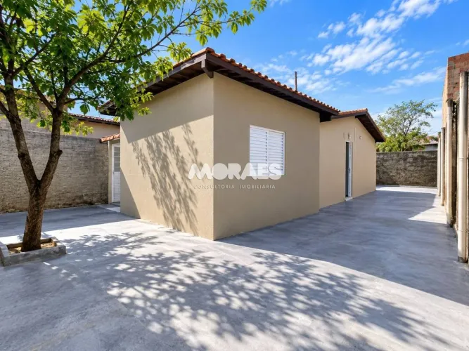Casa com 2 quartos, 37 m² - venda por R$ 219.000 ou aluguel por R$ 2.000/mês - Parque Roos