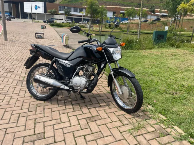 ? Honda CG 125 KS 2014 - R$ 9.200 | 78.541 km