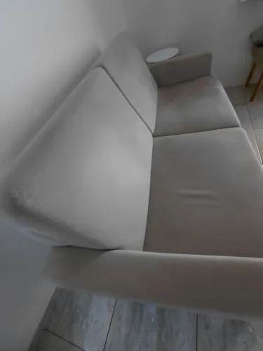 Sofá de 3 lugares bege 
