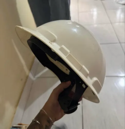 Capacete