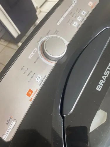 MÁQUINA DE LAVAR BRASTEMP PRETA TOUCH 11Kg