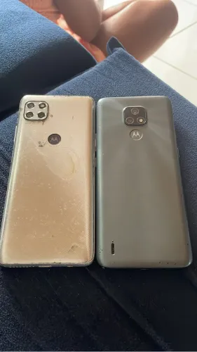 Celular com avaria