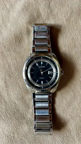 Relógio Citizen Eco Drive AW1010
