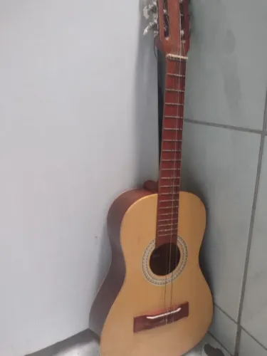 Violão Acústico (USADO-BOM)