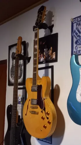 Guitarra Semi Acústica Epiphone Sheraton II