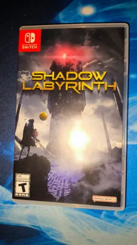 SHADOW LABYRINTH