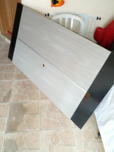 Painel de parede tamanho  1.70m comp por  90cm larg  bem conservado  .