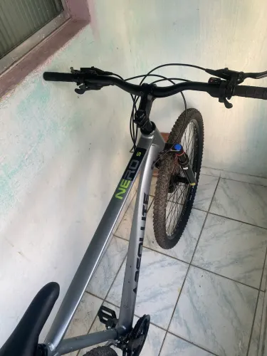 Aro 29 absolute nero 5 quadro 23 (maior que tem )