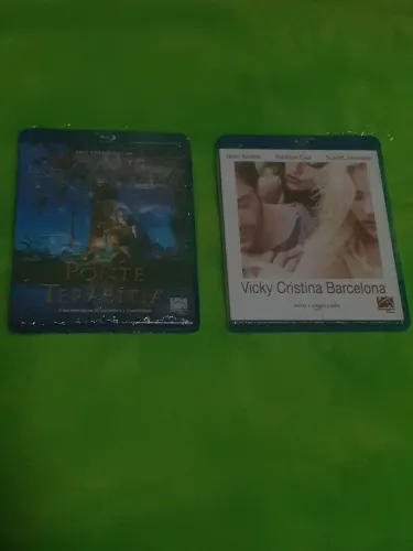 2 BDs: Ponte Para Terabítia e Vicky Cristina Barcelona