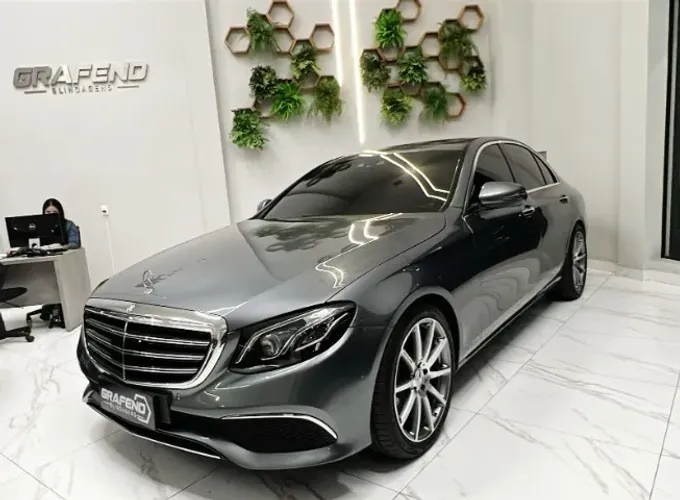 Mercedes-Benz E-250 Exclusive 2.0 TB 211cv Aut. 2017