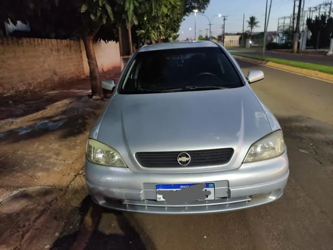 Chevrolet Astra Sedan 2.0/cd/ Expres.gls 2.0 8V 4P 1999