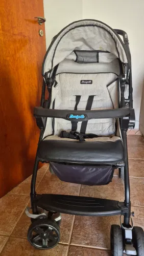 Carrinho de bebê