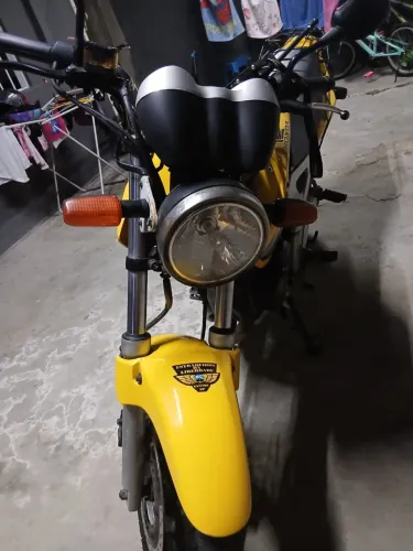 Vendo está moto,pois comprei outra!