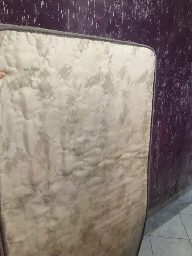 Cama de solteiro