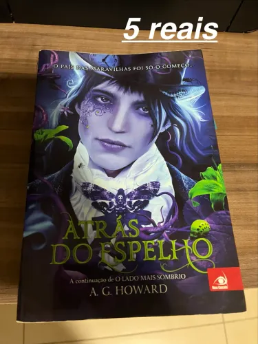 Através do Espelho- Livro da neta da Alice
