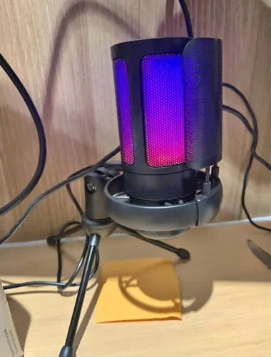 Microfone Gamer Condensador USB com RGB