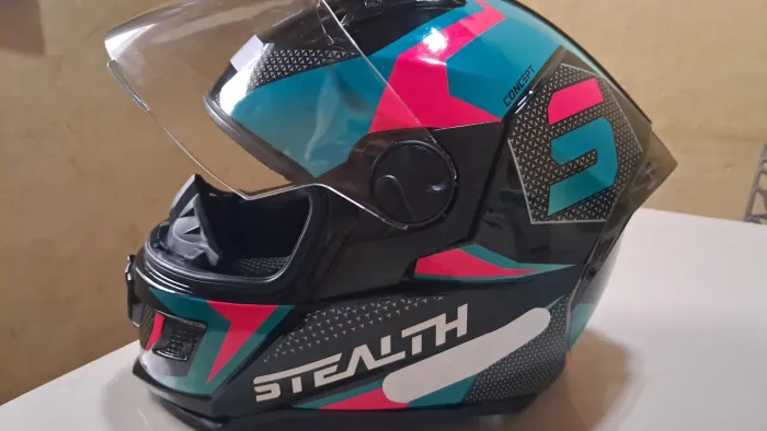 Capacete feminino 