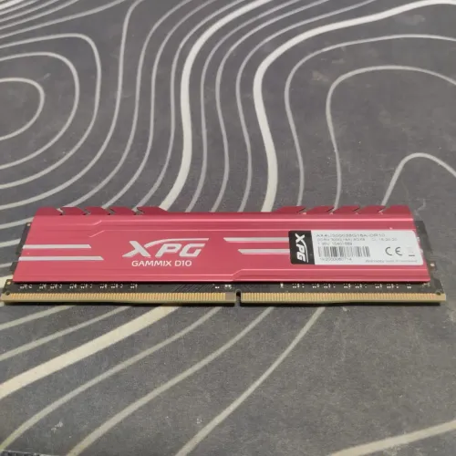 Memória RAM DDR4 8gb XPG 3000mhz