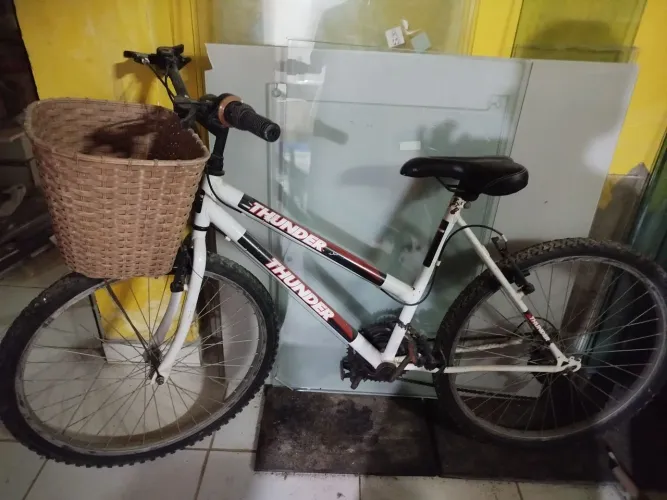 Bicicleta aro 27 