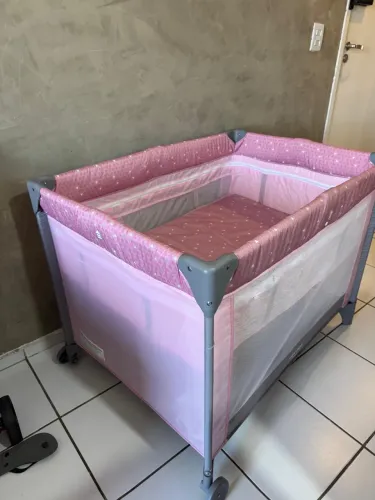 Berço Cercado Portatil Sleep até 18kgs Rosa Voyage