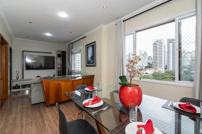 Apartamento para venda em Aclimação com 3 quartos, sendo 1 suíte, 159m²