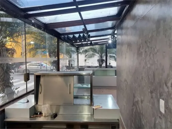 Salas Comerciais com 2 quartos à Venda, Itaim Bibi - São Paulo