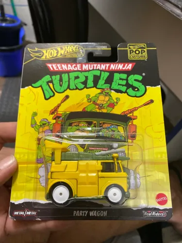Hot wheels tartaruga ninja party wagon