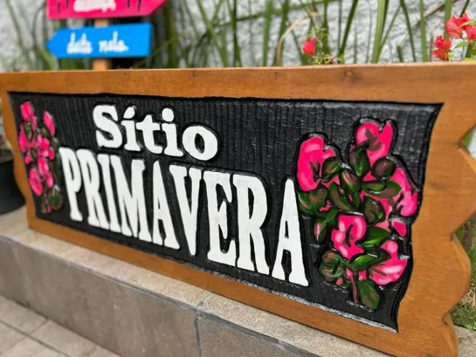Placas entalhadas sobre encomendas..coloque o nome da sua granja personalizado