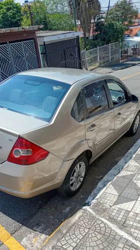 Ford Fiesta Sed. 1.6 8V Flex 4P 2009