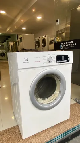MÁQUINA SECADORA ELECTROLUX BRANCA