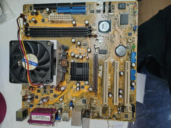 Lote com 4 placas mãe - sem teste