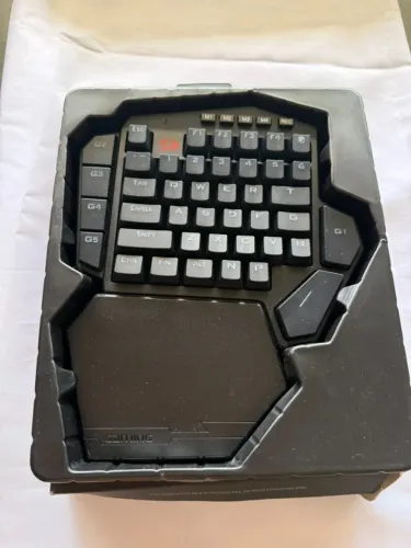 Redragon Diti X Rgb Preto Switch Azul Preto One Hand
