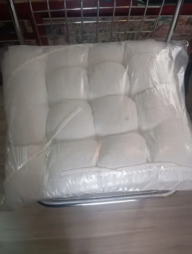 Cadeira em ação oxidado