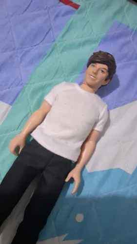 Boneco Louis Tomlinson - Coleção One Direction