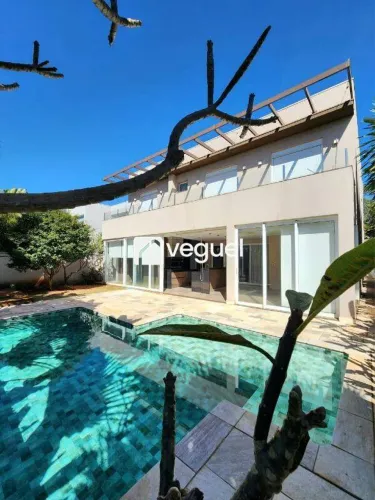 Casa em condomínio com 407m², 5 quartos para alugar em Alphaville em Ribeirão Preto/SP