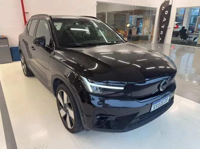 Volvo XC40 Twin Ultimate (elétrico) 2023