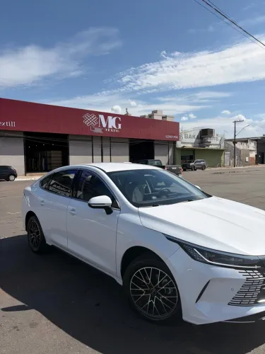 BYD King GS 1.5 16V Híbrido Aut. 2027