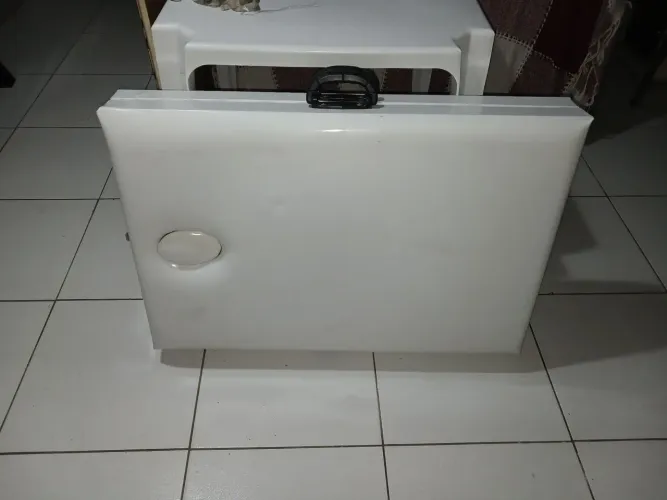 VENDE - SE MACA DE MASSAGEM PROFISSIONAL 